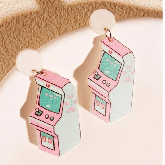 ⭐️❤️ FREE Game Console Gamer Hipster Hippie Retro Chic Glam Artsy Hip Earrings - Picture 2 of 9